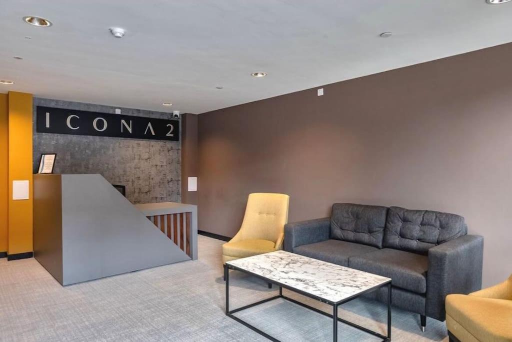 Deluxe 2 Bed York Flat With Gym Sleeps 6 Apartment Exterior photo