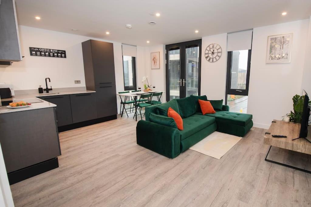 Deluxe 2 Bed York Flat With Gym Sleeps 6 Apartment Exterior photo